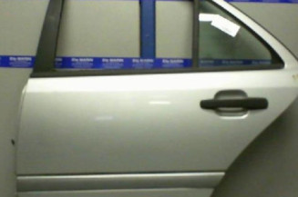 Porte arriere gauche MERCEDES CLASSE C 202 Photo n°1