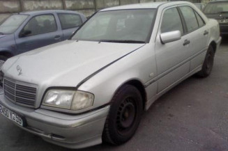 Porte arriere gauche MERCEDES CLASSE C 202