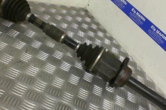 Cardan gauche (transmission) TOYOTA COROLLA 10 Photo n°1