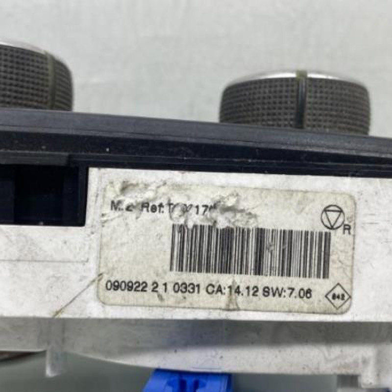 Commande chauffage RENAULT SCENIC 3 Photo n°4