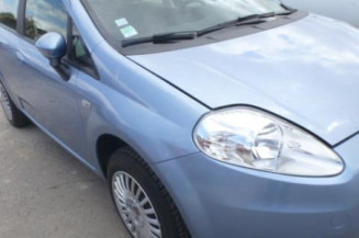 Etrier avant droit (freinage) FIAT GRANDE PUNTO