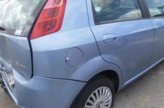 Etrier avant droit (freinage) FIAT GRANDE PUNTO
