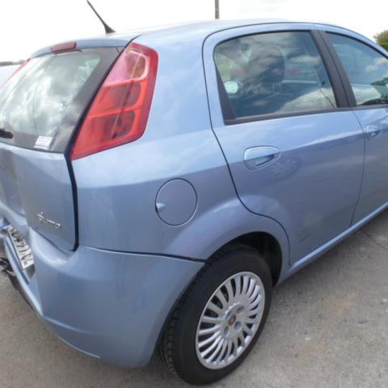 Etrier avant droit (freinage) FIAT GRANDE PUNTO Photo n°4