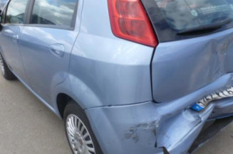 Etrier avant droit (freinage) FIAT GRANDE PUNTO