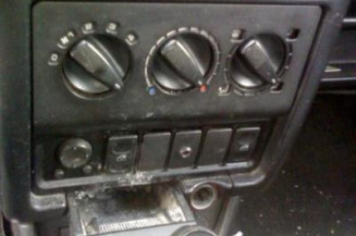 Vitre avant gauche SEAT CORDOBA 1
