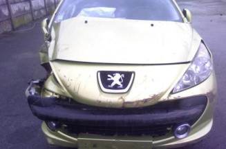 Vitre avant gauche PEUGEOT 207