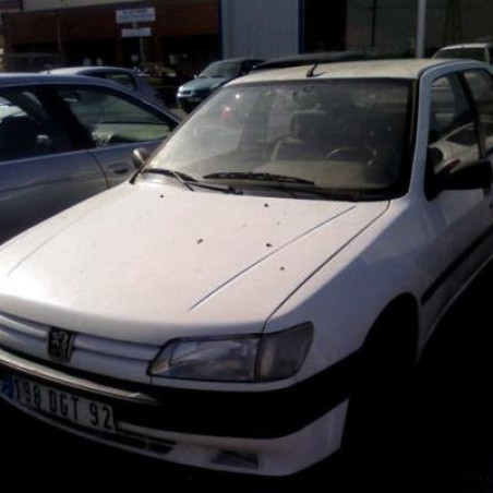 Cremaillere assistee PEUGEOT 306