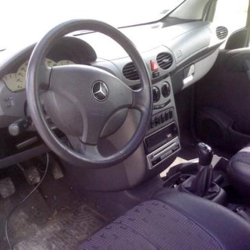 Etrier avant gauche (freinage) MERCEDES CLASSE A 168 Photo n°7