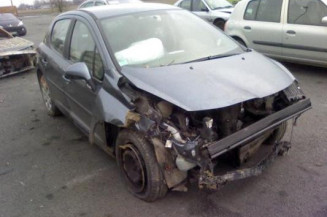 Bras essuie glace avant gauche PEUGEOT 207