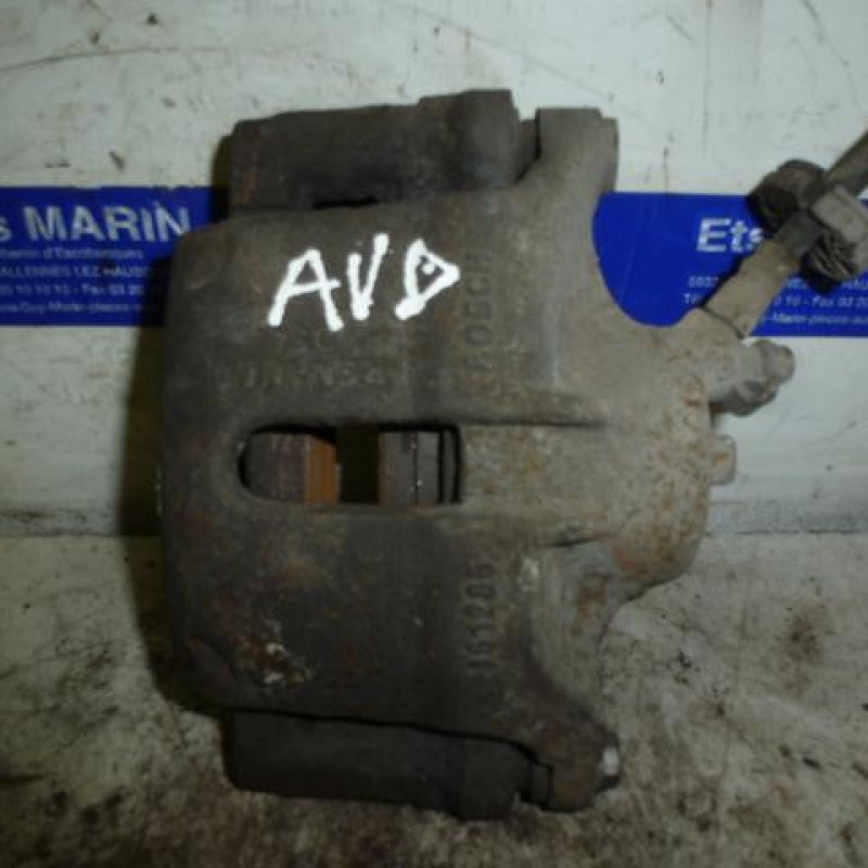 Etrier avant droit (freinage) RENAULT KANGOO 1 Photo n°1