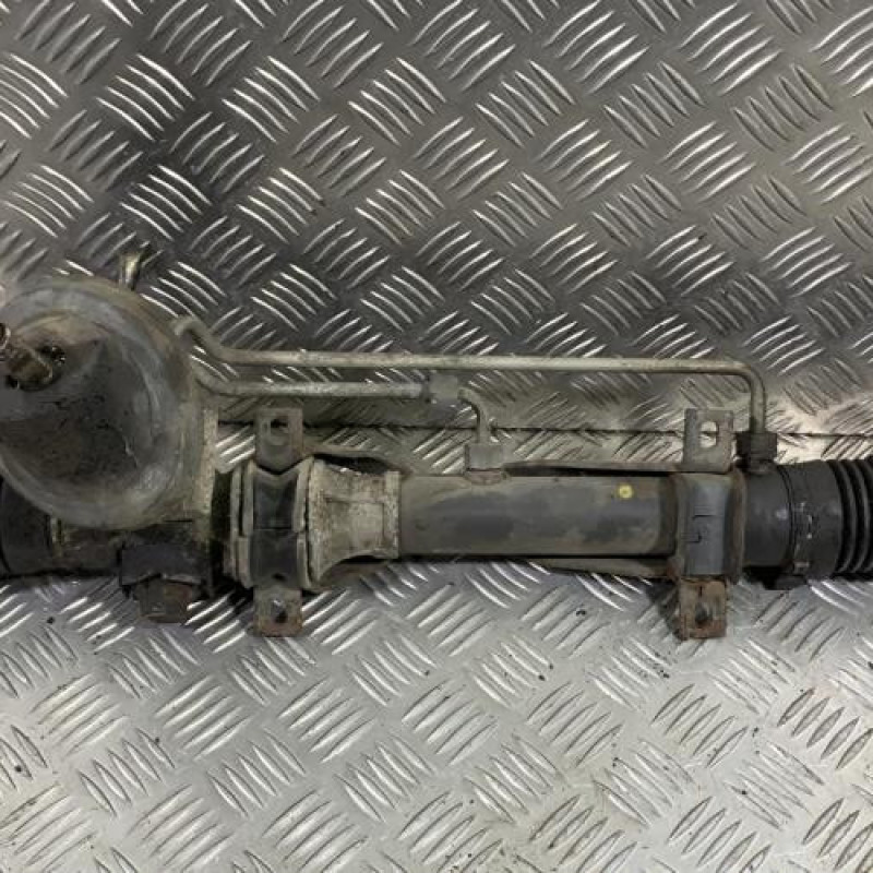 Cremaillere assistee OPEL CORSA B Photo n°4