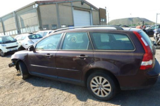 Bras essuie glace avant droit VOLVO V 50