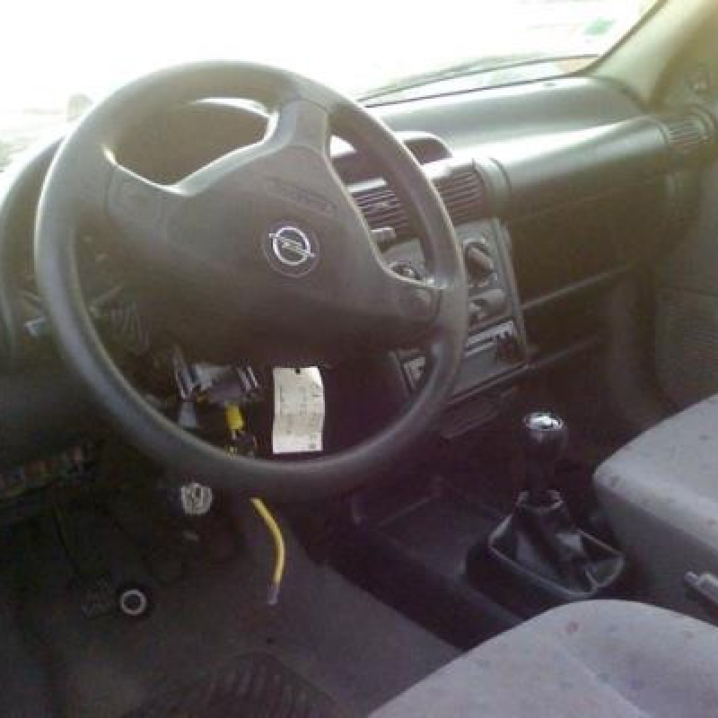 Cardan gauche (transmission) OPEL CORSA B Photo n°5