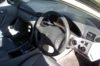 Porte arriere droit MERCEDES CLASSE C 203