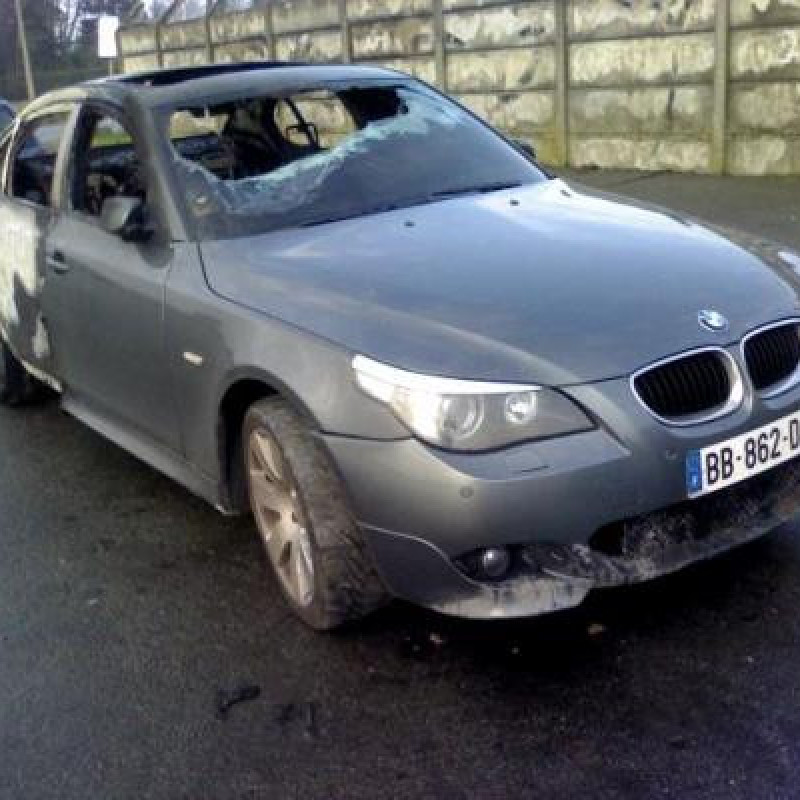 Bloc ABS (freins anti-blocage) BMW SERIE 5 E60 Photo n°3