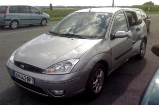 Calandre FORD FOCUS 1