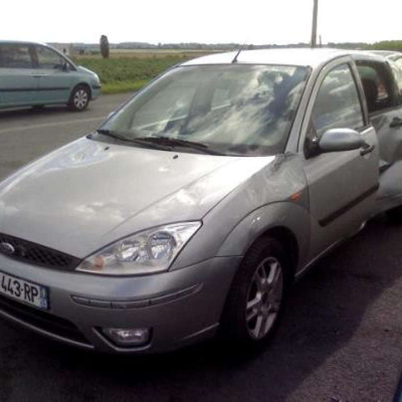 Calandre FORD FOCUS 1 Photo n°2