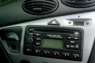 Calandre FORD FOCUS 1