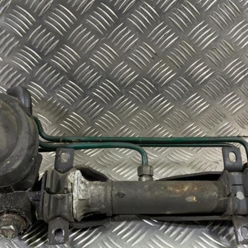 Cremaillere assistee OPEL CORSA B Photo n°4