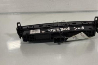 Bouton de warning PEUGEOT 308 1