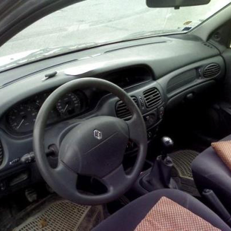 Amortisseur avant droit RENAULT MEGANE 1 Photo n°3