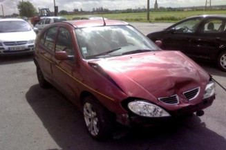 Amortisseur avant droit RENAULT MEGANE 1