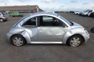 Malle/Hayon arriere VOLKSWAGEN NEW BEETLE 1
