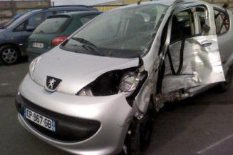 Amortisseur avant gauche PEUGEOT 107 Photo n°1