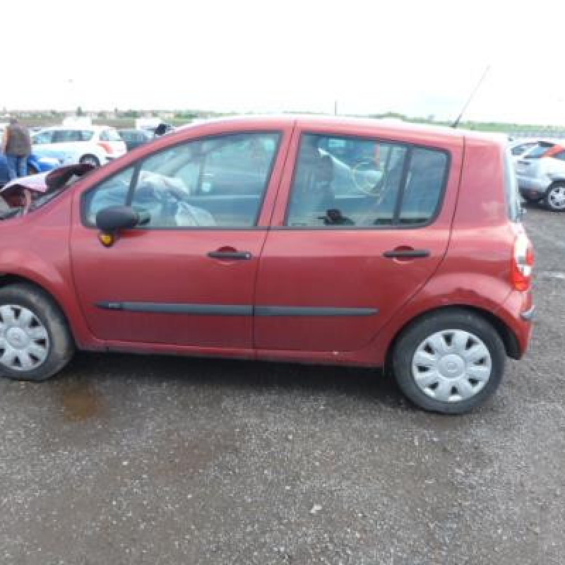 Vitre arriere droit RENAULT MODUS Photo n°4