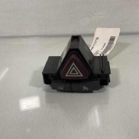 Bouton de warning OPEL CORSA D Photo n°1