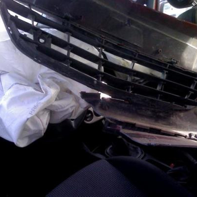 Bouton de warning OPEL CORSA D Photo n°9