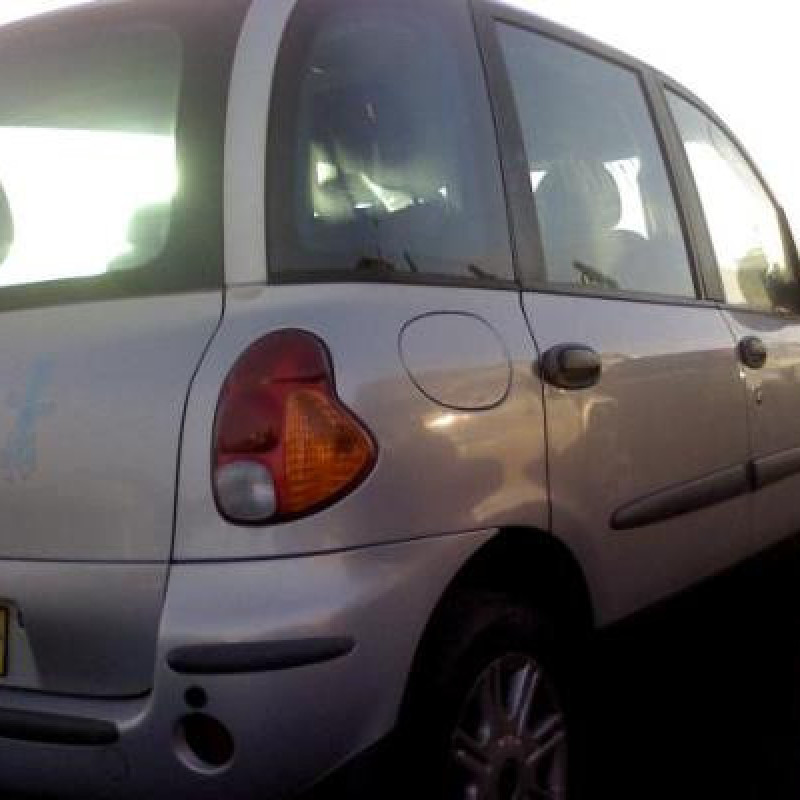 Cremaillere assistee FIAT MULTIPLA Photo n°8