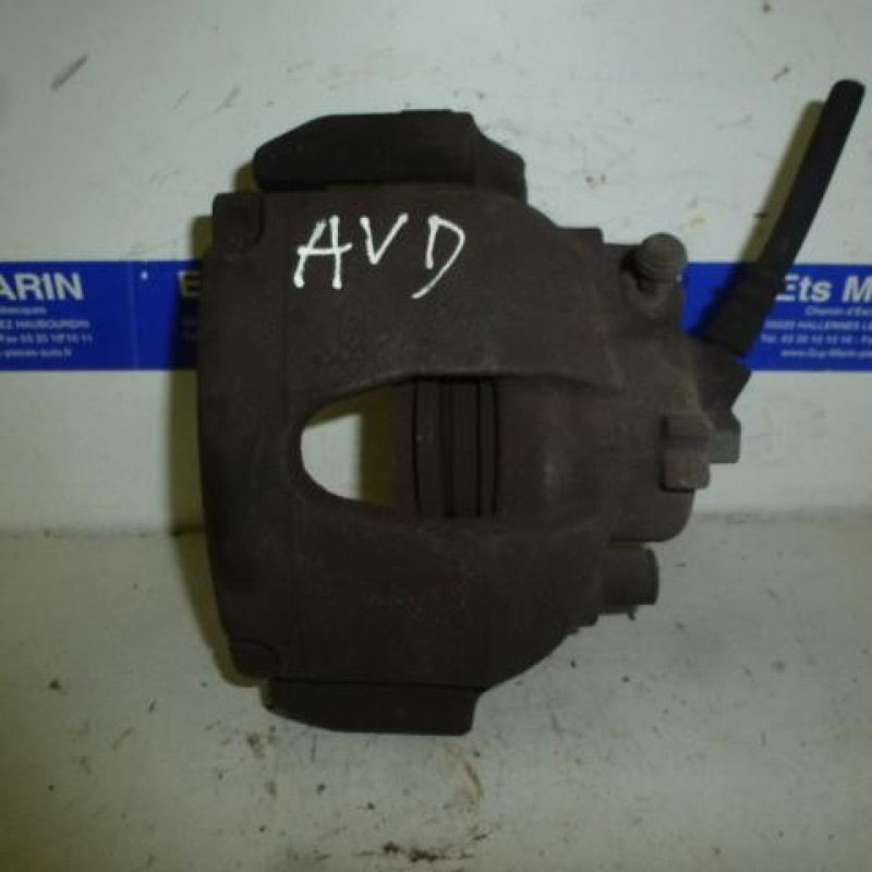 Etrier avant droit (freinage) RENAULT GRAND SCENIC 2 Photo n°1