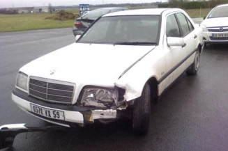 Porte arriere droit MERCEDES CLASSE C 202 Photo n°1