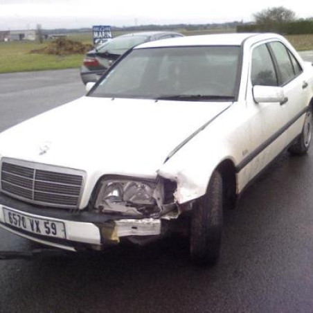 Porte arriere droit MERCEDES CLASSE C 202 Photo n°1