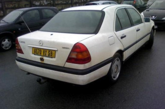 Porte arriere droit MERCEDES CLASSE C 202