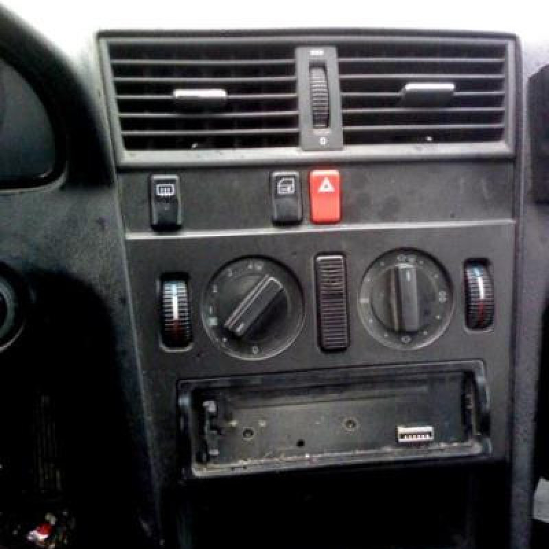 Porte arriere droit MERCEDES CLASSE C 202 Photo n°6