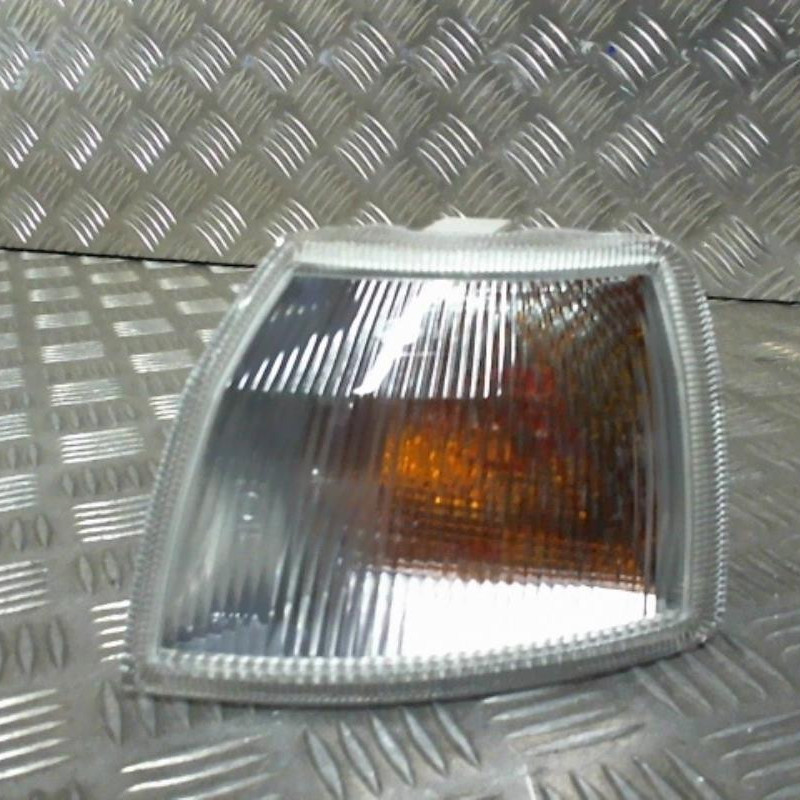Optique avant secondaire gauche (feux)(clignotant) OPEL VECTRA A Photo n°1
