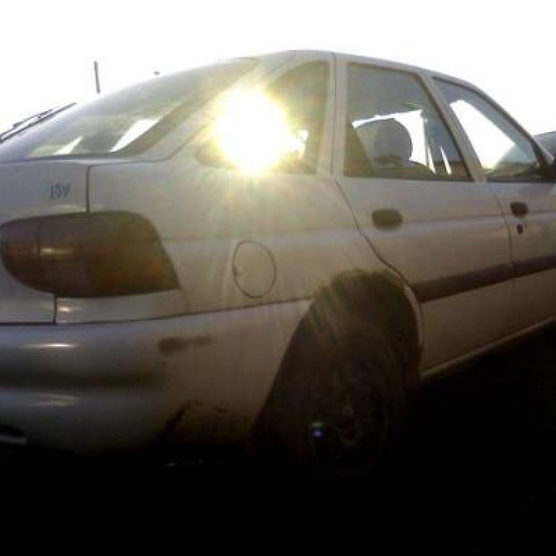 Demarreur FORD ESCORT 5 Photo n°4