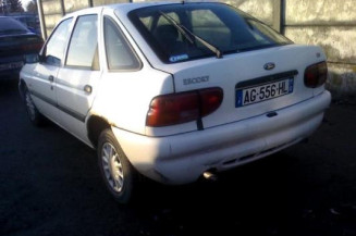 Demarreur FORD ESCORT 5