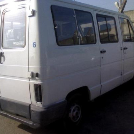 Traverse superieure RENAULT TRAFIC 1