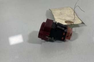 Bouton de warning CITROEN C4 1