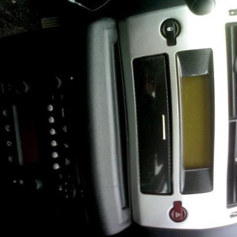 Bouton de warning CITROEN C4 1 Photo n°9