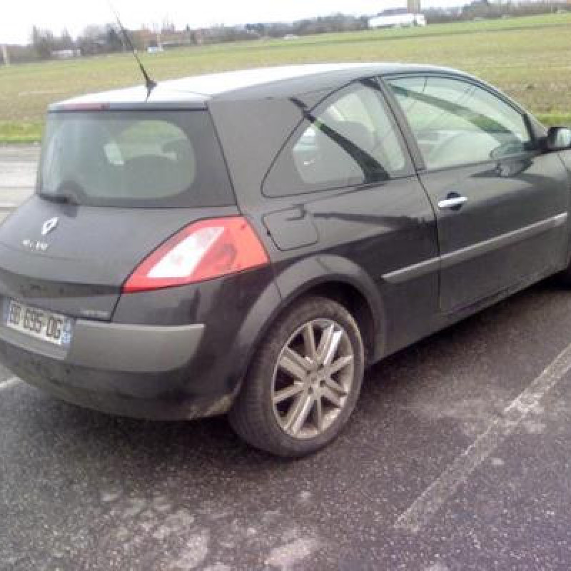 Traverse superieure RENAULT MEGANE 2 Photo n°3