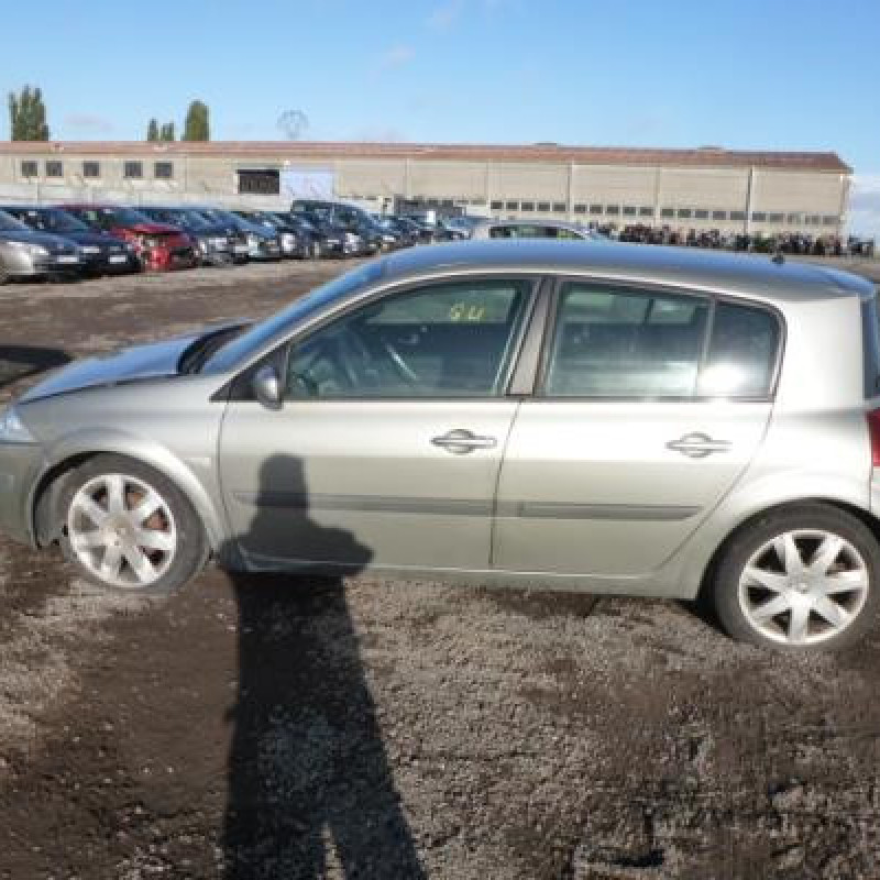 Traverse superieure RENAULT MEGANE 2 Photo n°6
