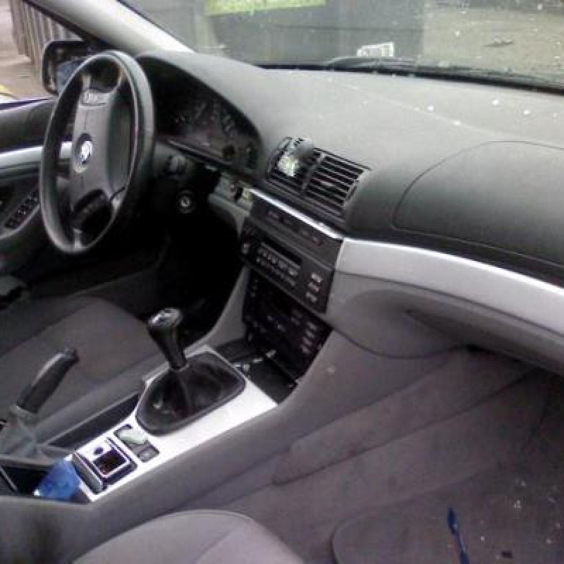 Porte arriere droit BMW SERIE 5 E39 Photo n°8