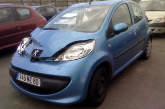 Moteur essuie glace avant PEUGEOT 107