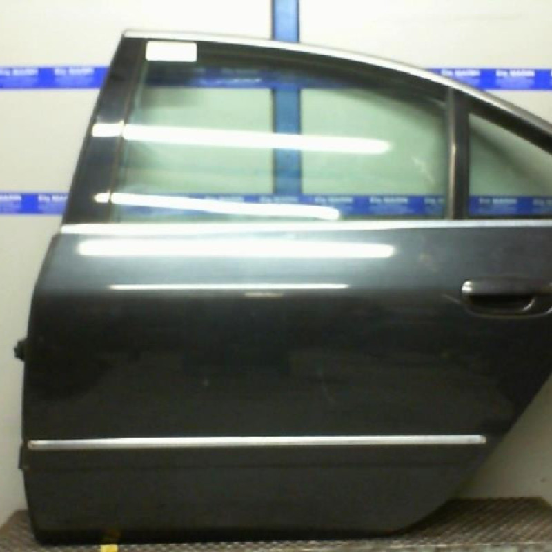 Porte arriere gauche PEUGEOT 607 Photo n°1
