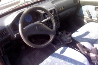Pare choc avant PEUGEOT 106