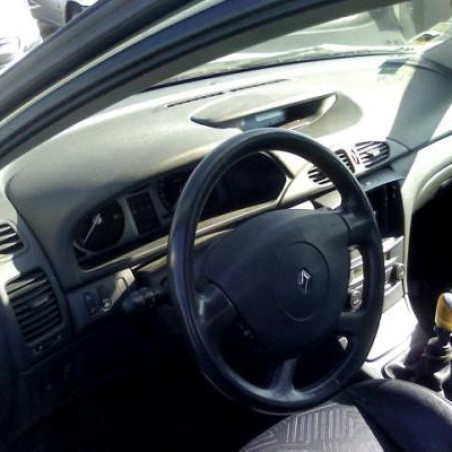 Calandre RENAULT LAGUNA 2
